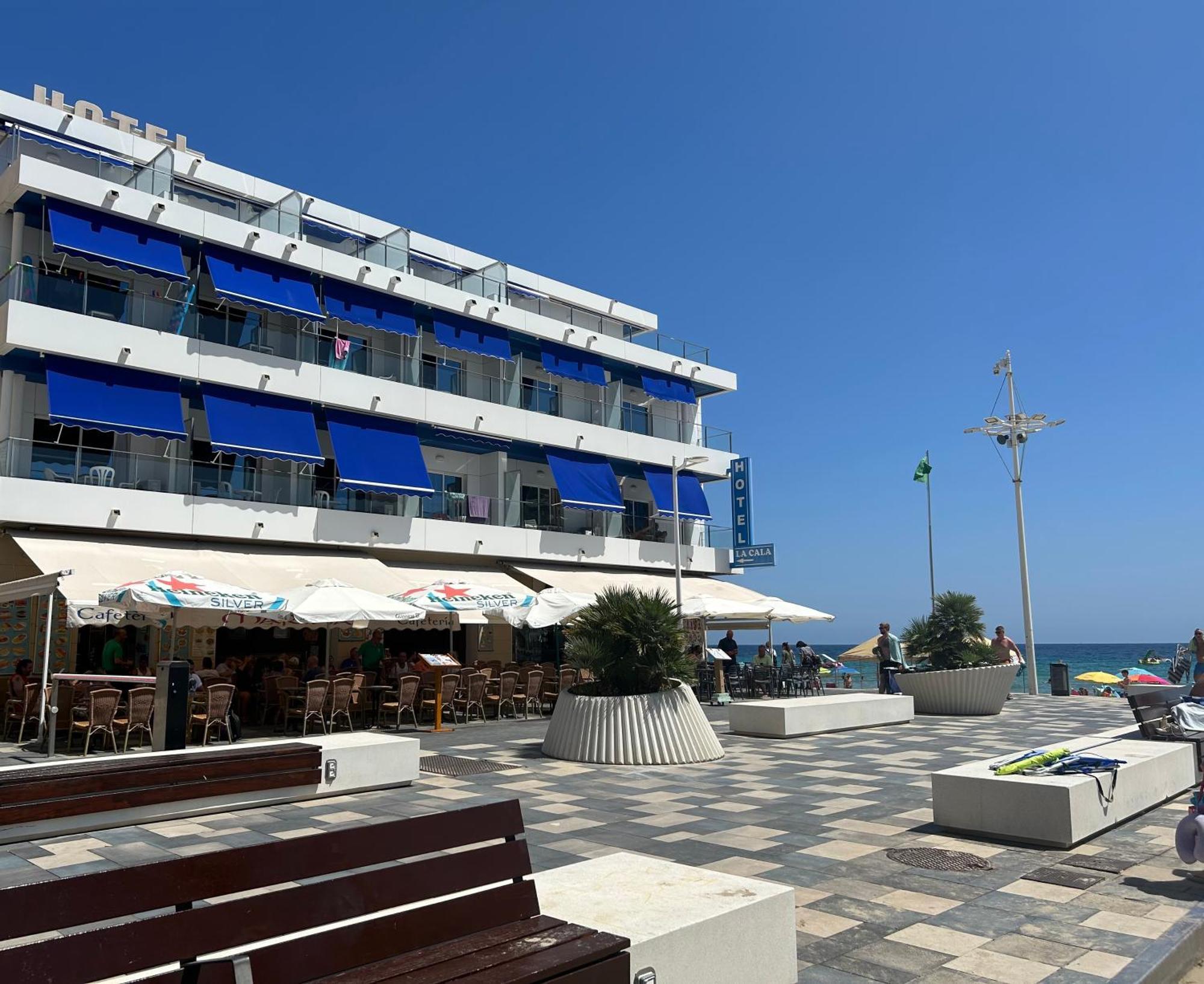 Cala Esmeralda Apartament *